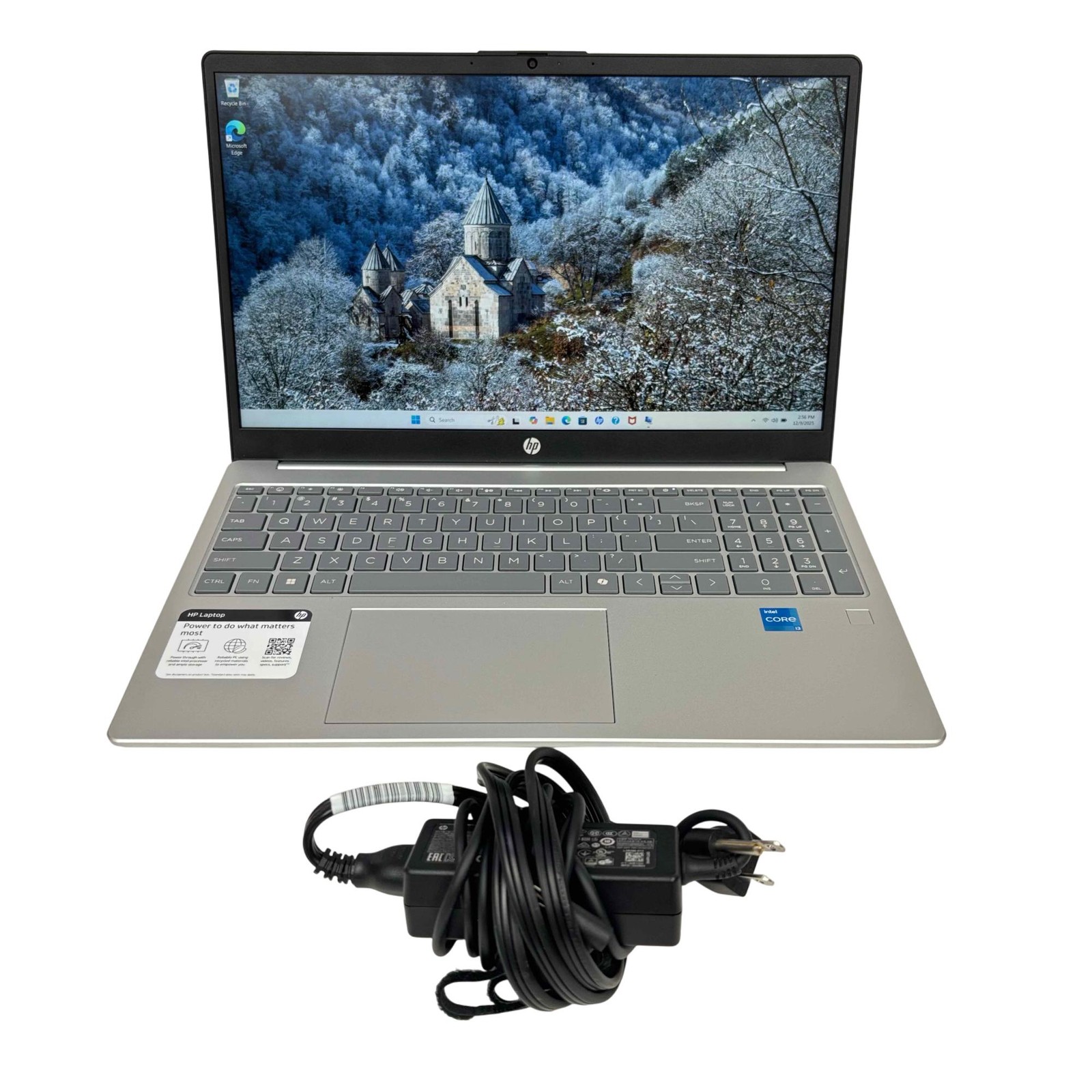 HP Laptop 15-fd0133wm Win 11 Core i3-N305 1.80GHz 8GB RAM 256GB SSD 15.6″