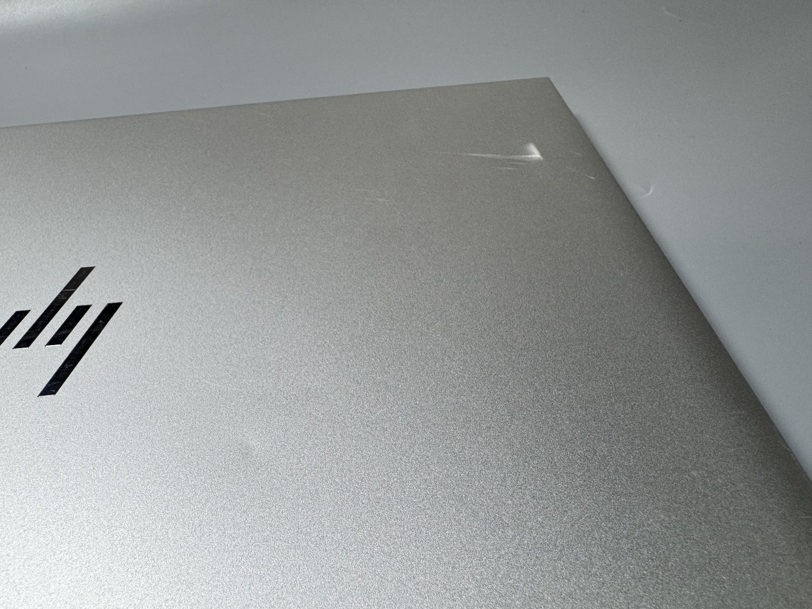 HP EliteBook 845 G7 14″ (NO SSD / 16GB RAM) READ!!! FOR PARTS