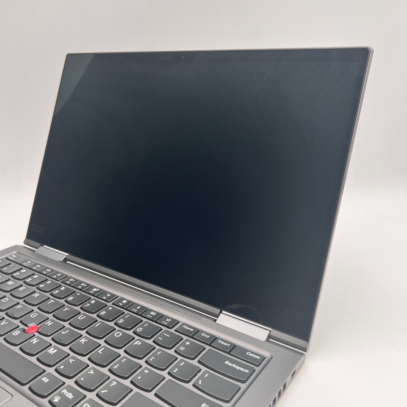 Lenovo ThinkPad X1 Yoga 4th Gen 14″ i7-8665U 16GB RAM 512GB SSD No OS | TESTED