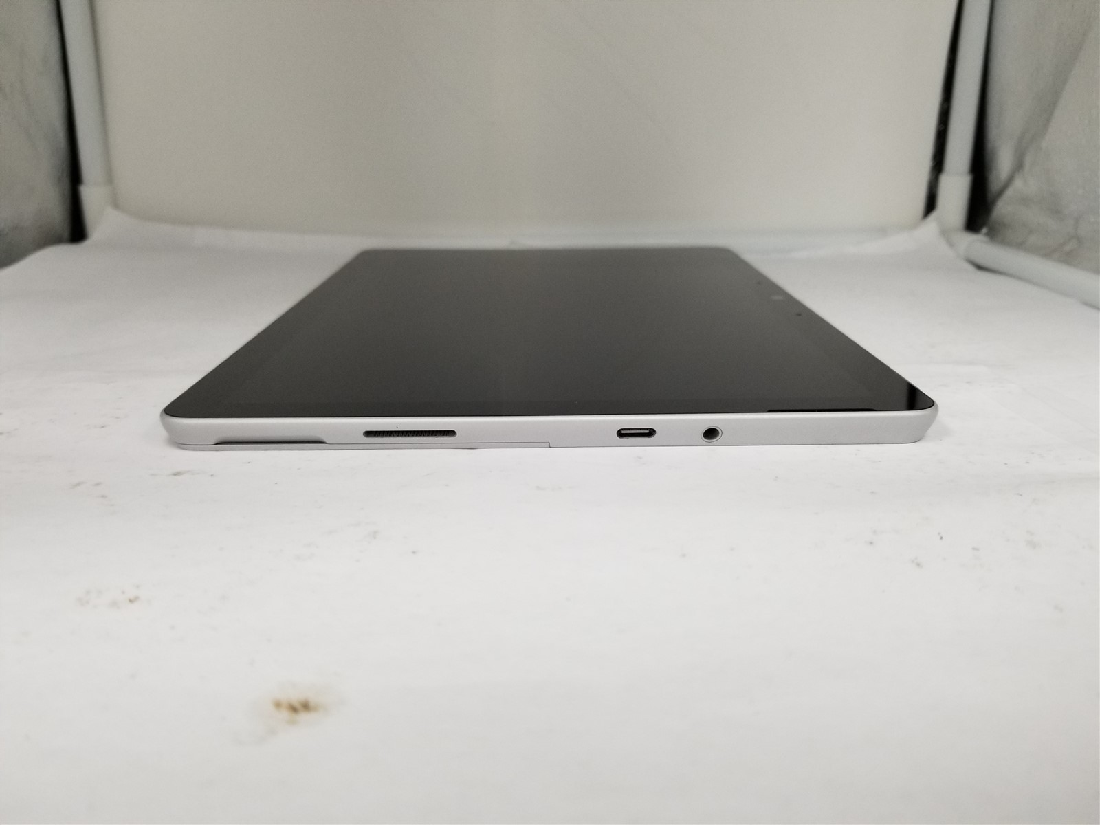 Microsoft Surface Go 3 Core i3 10.5″ 8GB/128GB Platinum Fully Working VG6360