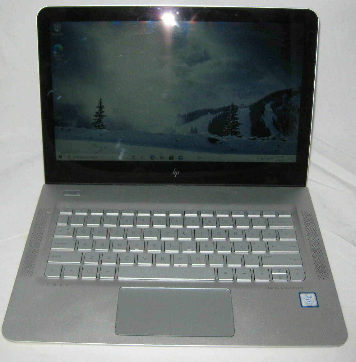 HP Envy 13-ab067cl Laptop i7 7500U 8GB Ram 256GB SSD Windows 10 Free Ship