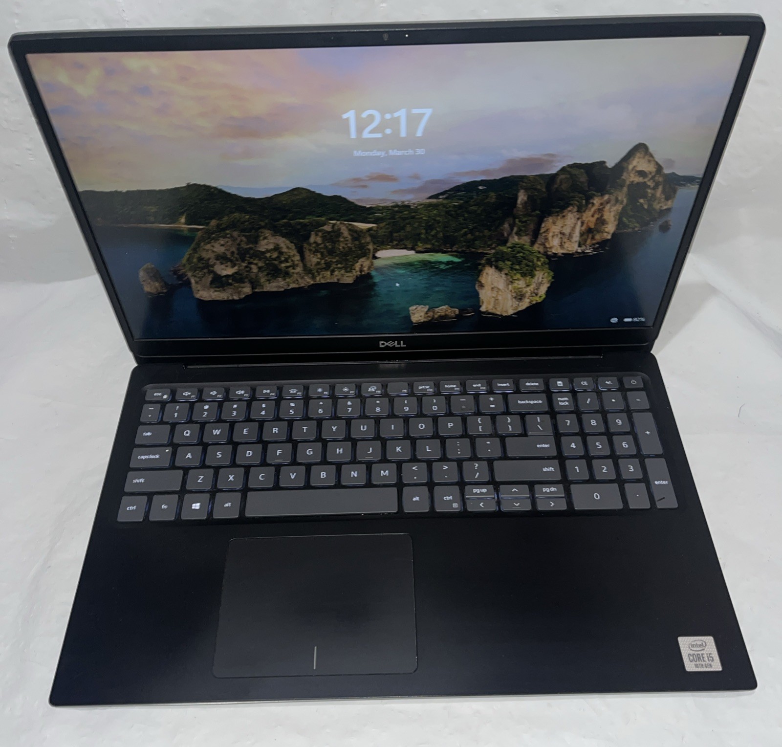 Dell Vostro 5590 15.6″ i5-10210U@1.6GHz, 16GB RAM, 512GB M2, Win 11 Pro *READ