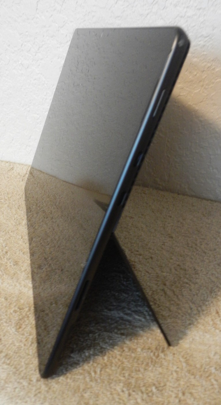 MS SURFACE PRO 8 1983 Intel i5-1135G7 8GB RAM 256GB SSD W-11 Chgr KB Case *READ*