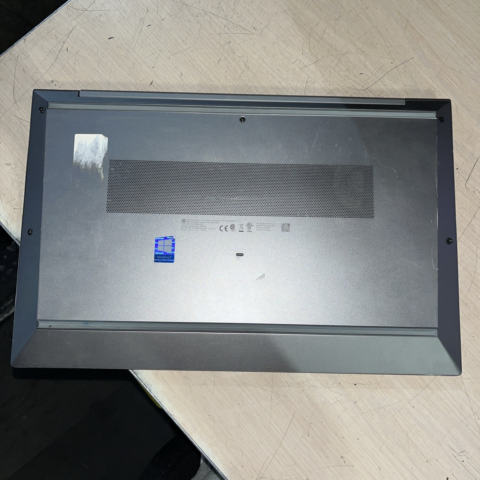 HP ZBOOK FIREFLY 15 G7 INTEL CORE I7-10510U 1.80GHZ 16GB RAM NO HD