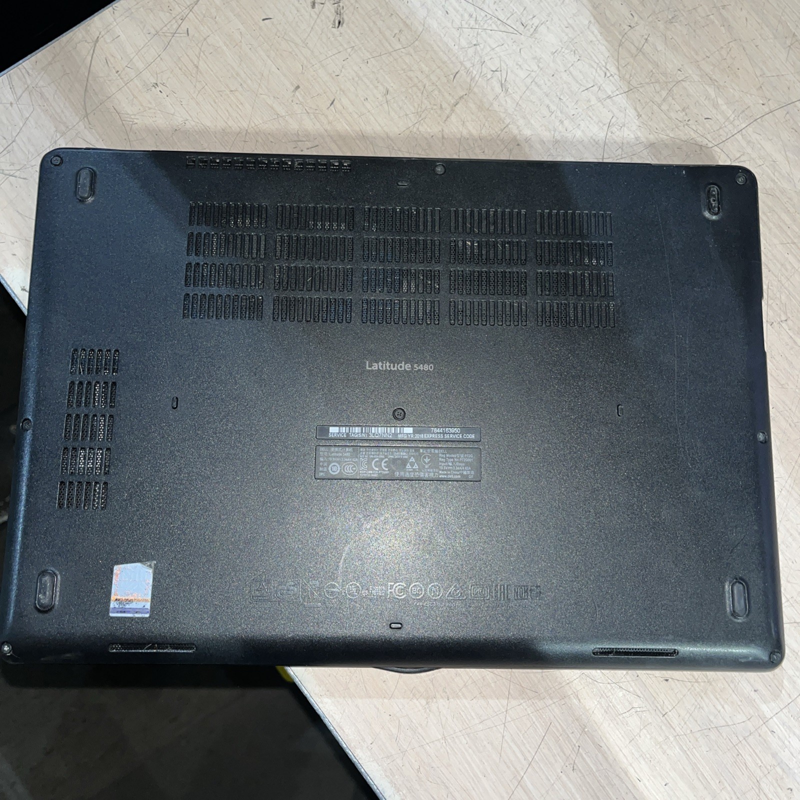 DELL LATITUDE 5480 INTEL CORE I5 7TH GEN 8GB RAM NO HD