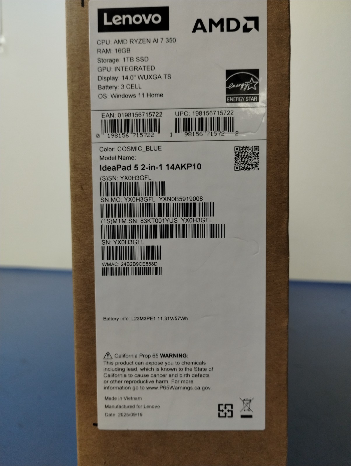 Lenovo IdeaPad 5 2-in-1 14AKP10, AMD Ryzen AI 7 350, 16 GB RAM, 1 TB NVMe SSD