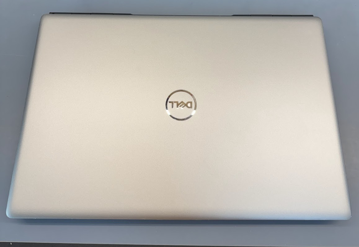 Dell Precision 7760 17″ INTEL CORE i7-11850H 512GB SSD 32GB RAM A3000 WIN11 READ