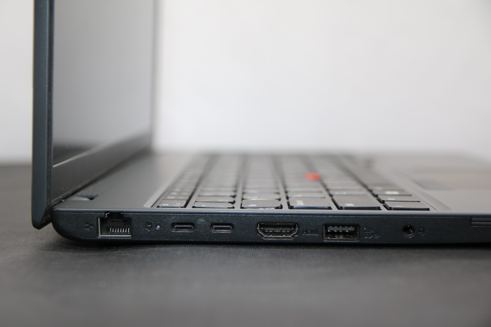 Lenovo ThinkPad L15 Gen 3 Ryzen 5 PRO 5675U 16GB 256GB Win11 *LCD Ribbon Issue*