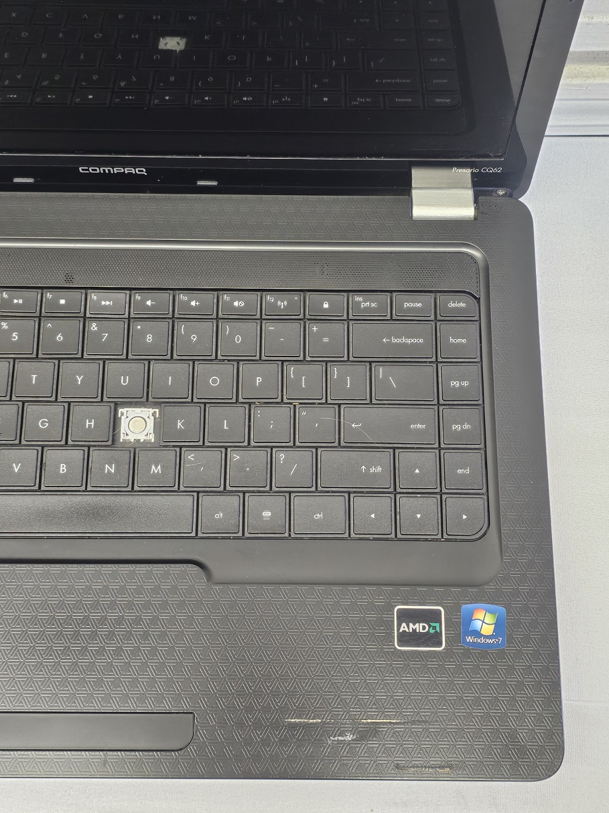 Compaq Presario CQ62 Laptop – AMD V120 – 8GB RAM – NO HDD/OS – Parts – READ