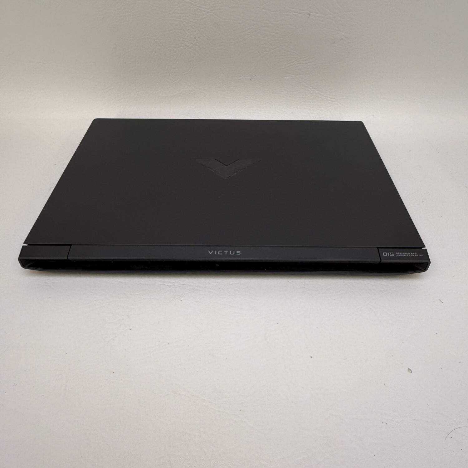 HP Victus UFBVK001 15.6″ i5-12450H 2.0GHz 8GB RAM 512GB SSD GeForce GTX 1650