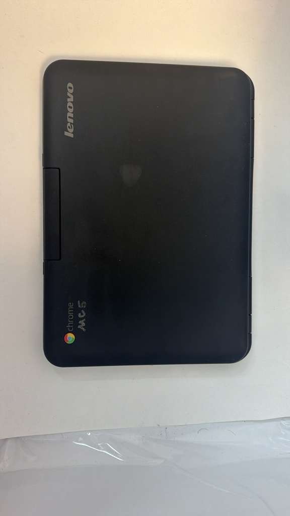Lenovo Chromebook N21 11.6″ Intel N2840 @ 2.16GHz 4GB RAM 16GB with Charger
