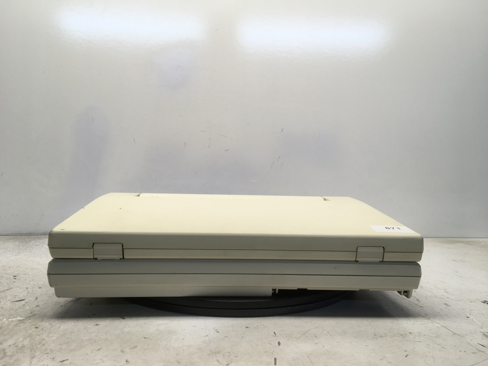 NEC MultiSpeed PC-16-01 NEC V30 9.54MHz 640 KB NO HDD No Batt