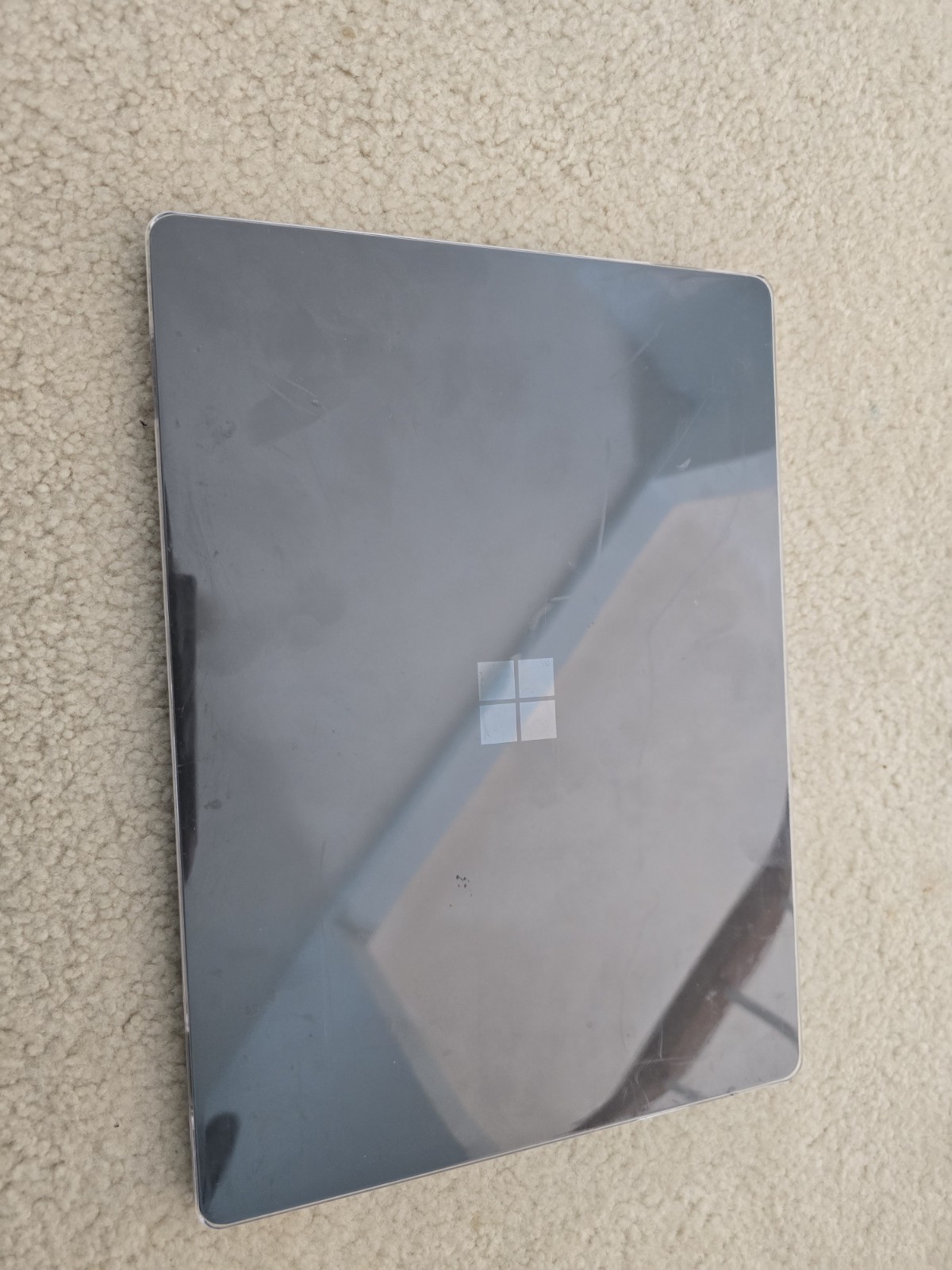 Microsoft Surface Laptop 5 1951 13.3″ Touch Intel i7-1255U 16GB 512GB NVMe W11P