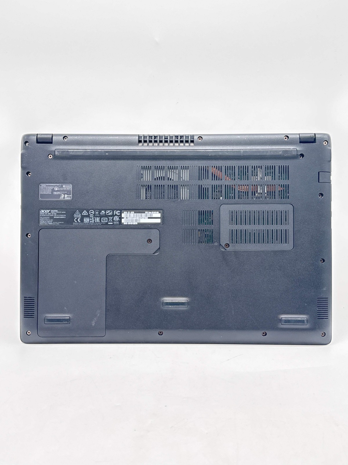 Acer Aspire 3 15.6″ A315-21 AMD E2-9000e@1.5GHz 4GB RAM 1TB HDD Laptop
