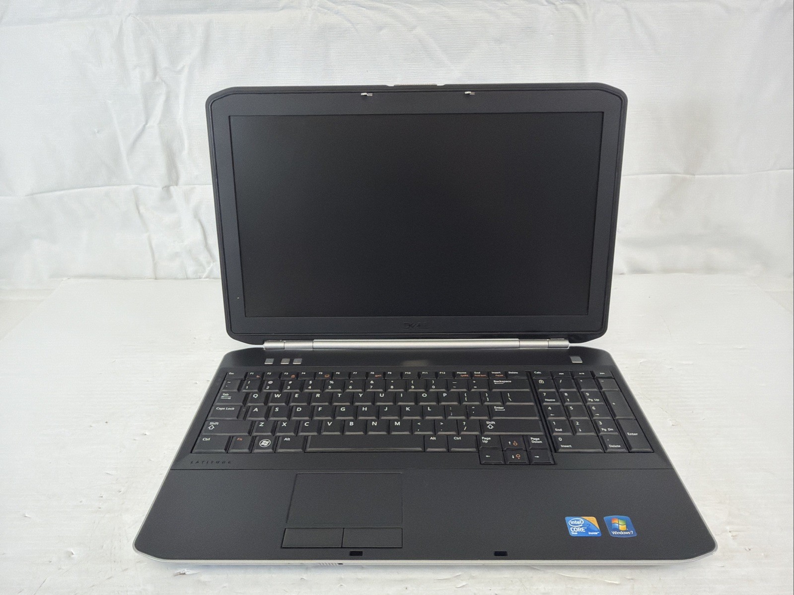 Dell Latitude E5520M Intel Core 2 Duo 4GB Ram, 250 GB HDD, NO OS / Battery