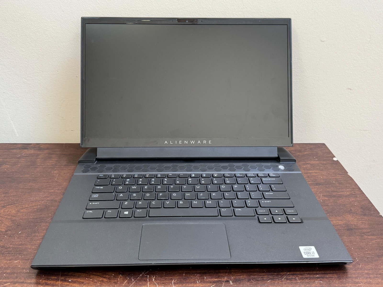 Alienware M15 R3 15.6 i7-10750H 16GB 512GB/SSD NVIDIA GTX 1650 Ti Gaming Laptop