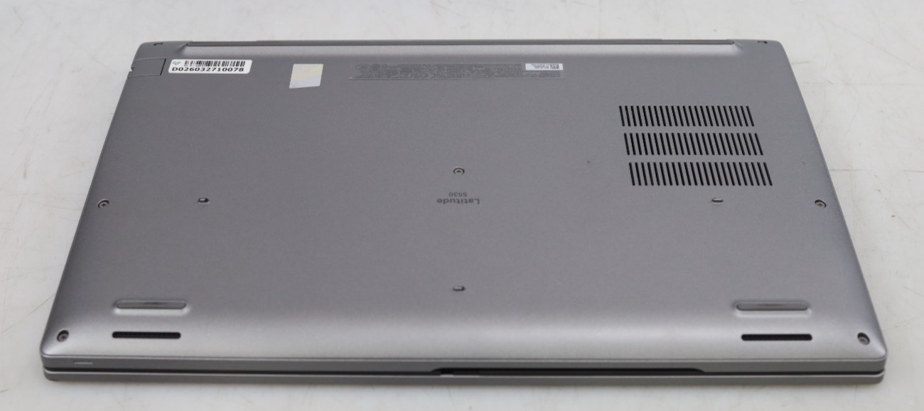 Dell Latitude 5530 15.6″ Intel i7-1265U 16GB DDR4 512GB SSD No COA OS