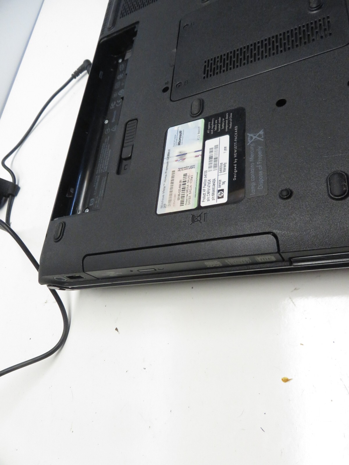 HP DV6830us Laptop Intel Core 2 Duo T5500 3GB Ram No HDD or Battery