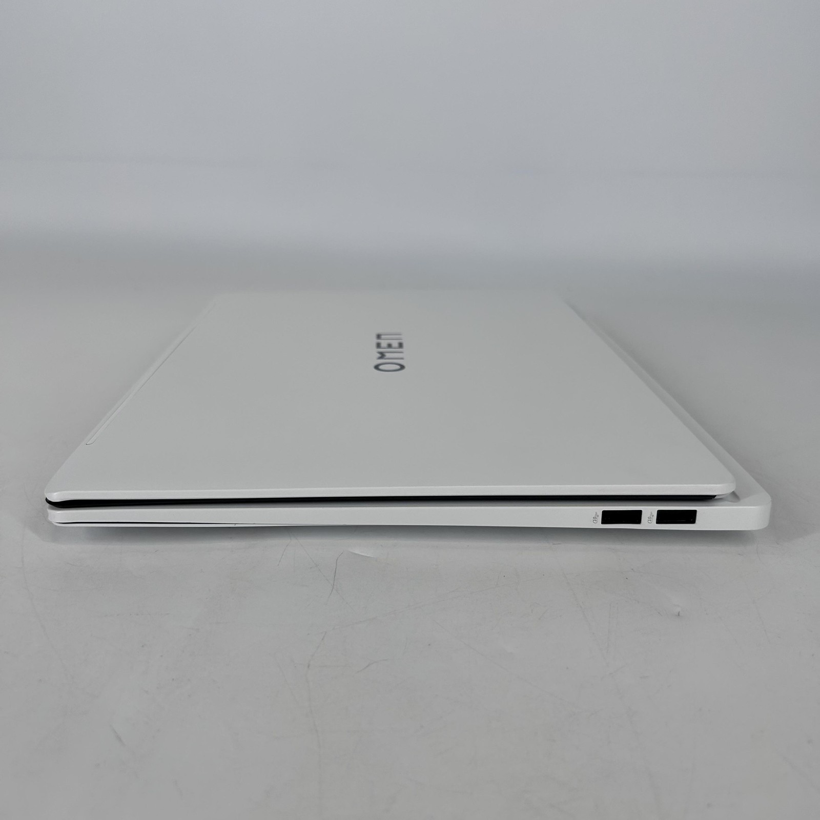 HP Omen Transcend 14 120Hz QHD+ 2.0GHz Ultra 7 255H 16GB 1TB RTX 5060 BENT FRAME