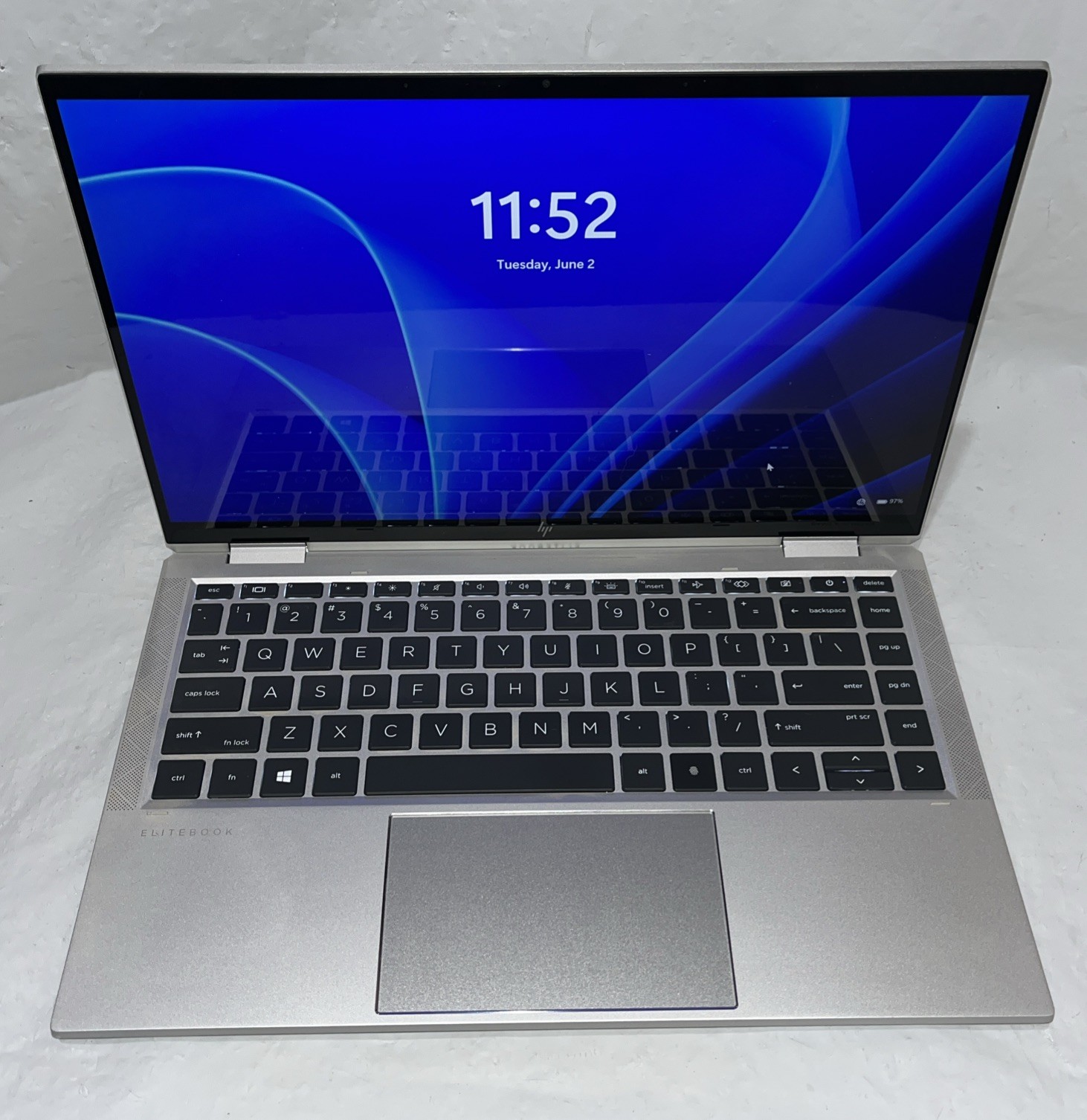 HP EliteBook x360 1040 G8 14″ i5-1135G7@2.4GHz, 16GB RAM, 256GB M2, Win 11 Pro