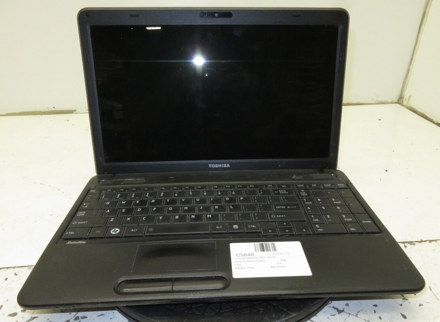 Toshiba Satellite C655-S5118 Laptop Intel Core i3-M370 6GB Ram No HDD or Battery