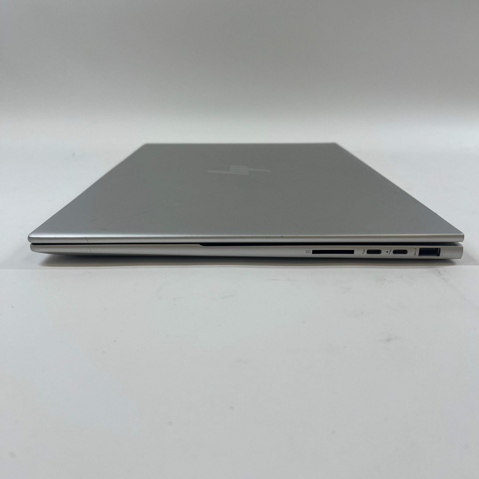 HP Envy 17T-CR0000 17.3″ i7-1260P 2.1GHz 64GB RAM 2TB SSD