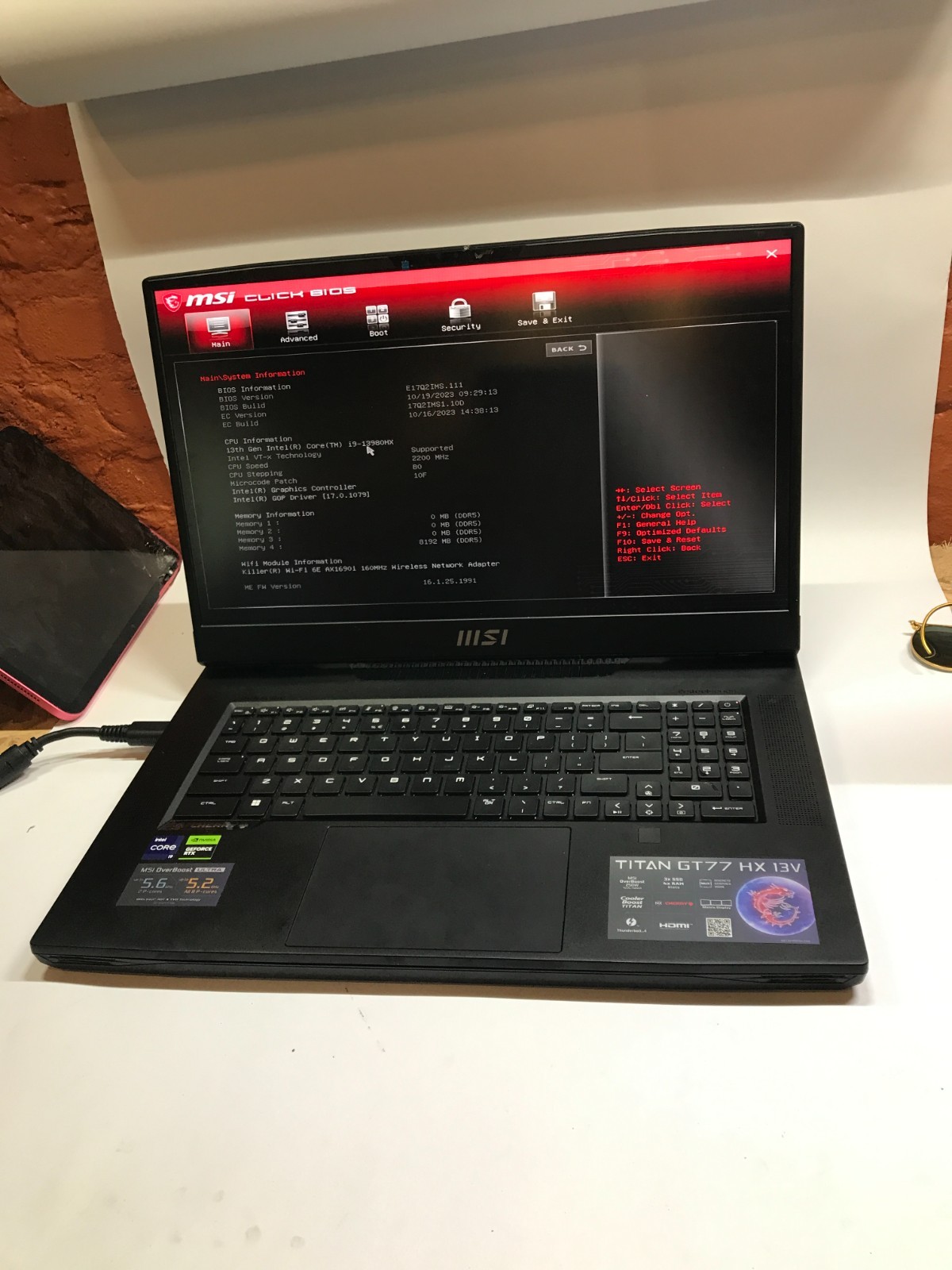 MSI Titan GT77HX 13VI-028US 17″ 4K Intel i9-13980HX 8GB RAM NO SSD/OS RTX 4090