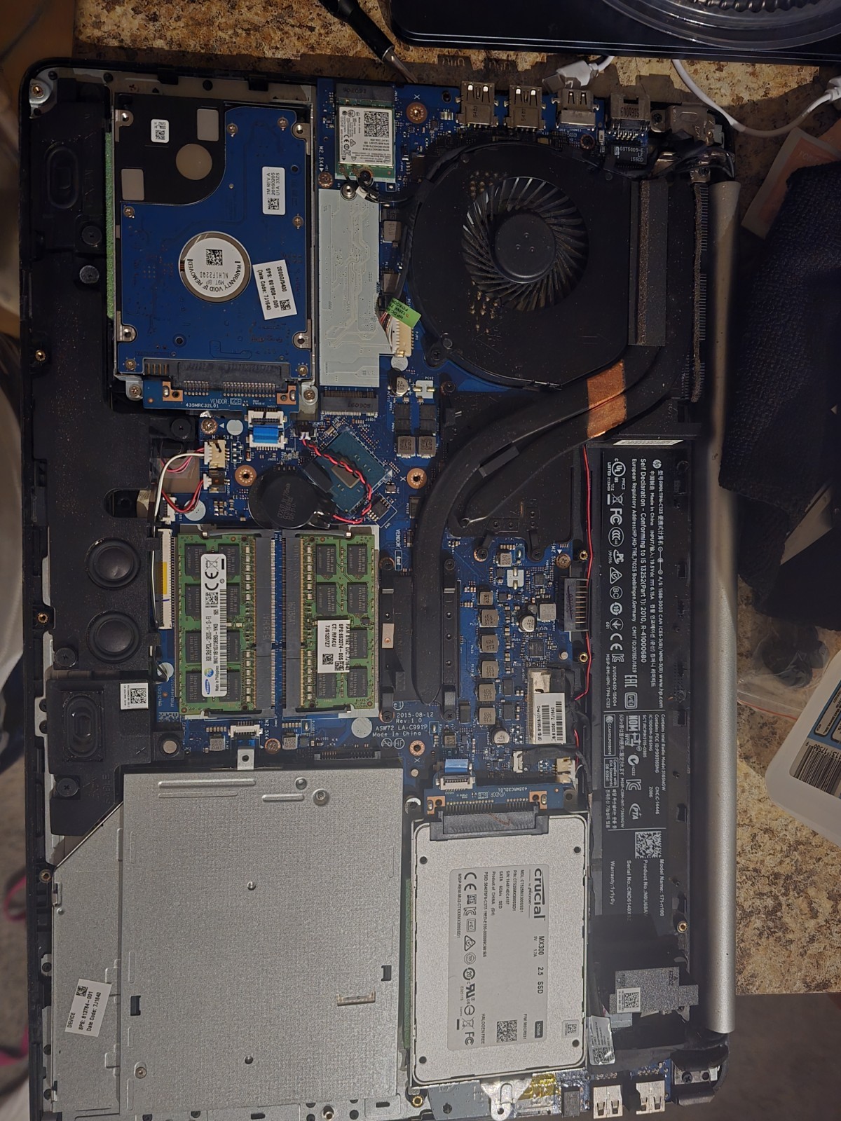 HP ENVY Notebook 17 inch gtx 950m 16gb ram 500gb SSD 2tb HDD Read description