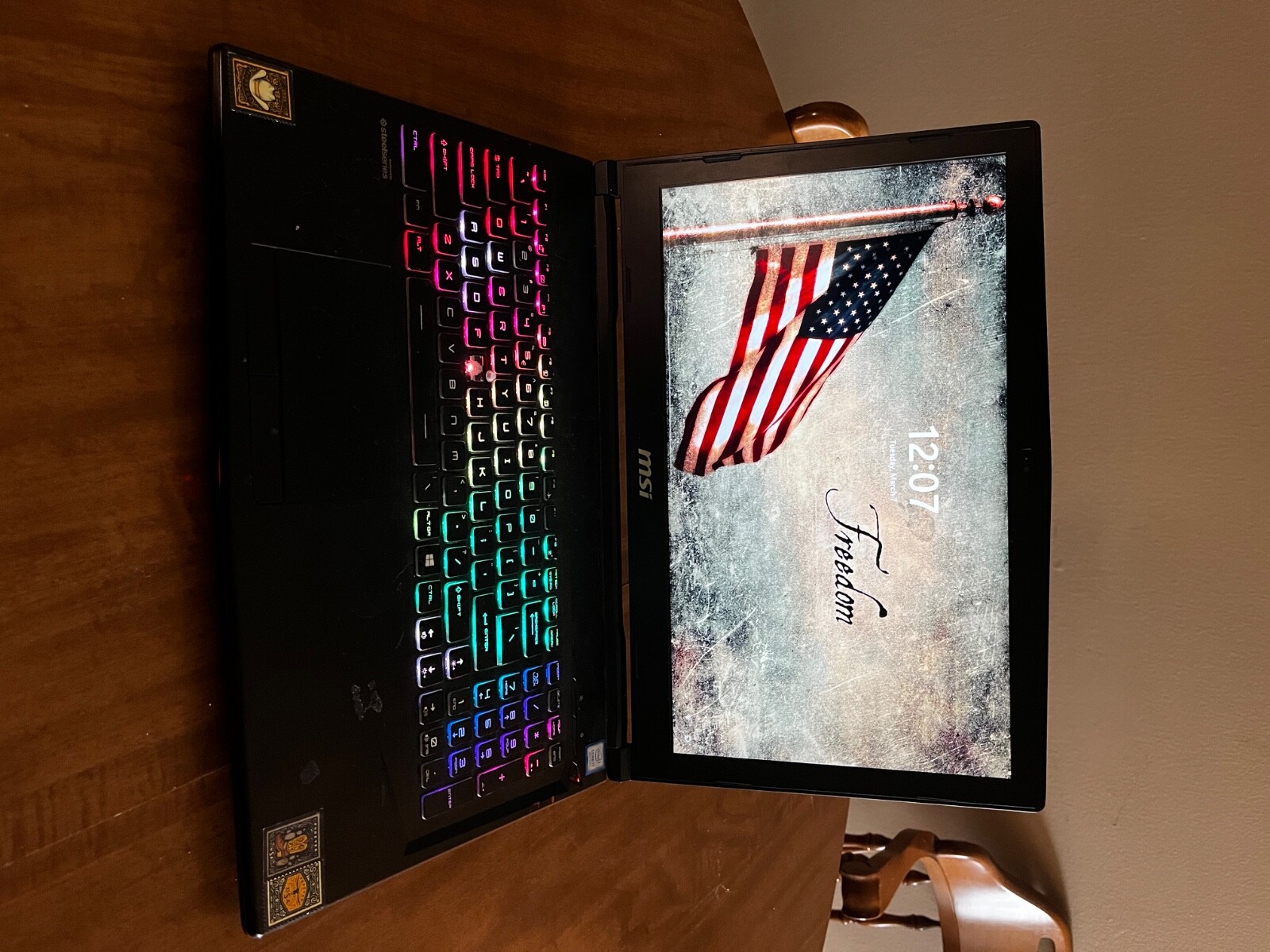 MSI GL63 9SDK 15.6″ Intel Core i7-9750H @ 2.60GHz – 16GB DDR4 – 512GB SSD