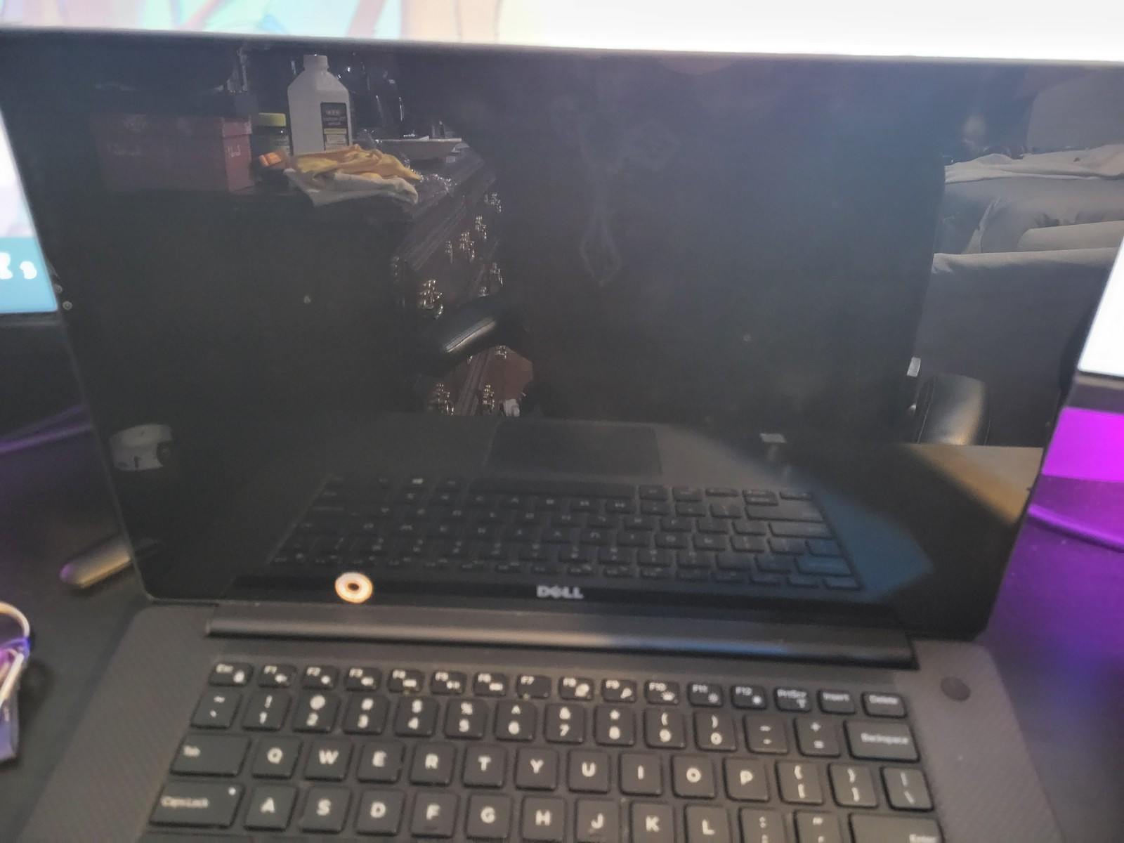 Dell XPS 9560 15.6″ Laptop/Intel i5-7300HQ/8GB Ram/1TB HDD+32GB SSD/GTX 1050/W10
