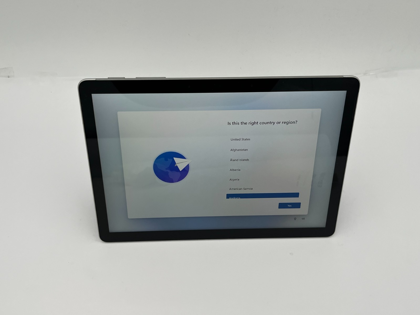 Microsoft Surface Go 2 1926 Intel m3-8100Y 1.1GHz 4GB 64GB Win 11P LOT OF 7