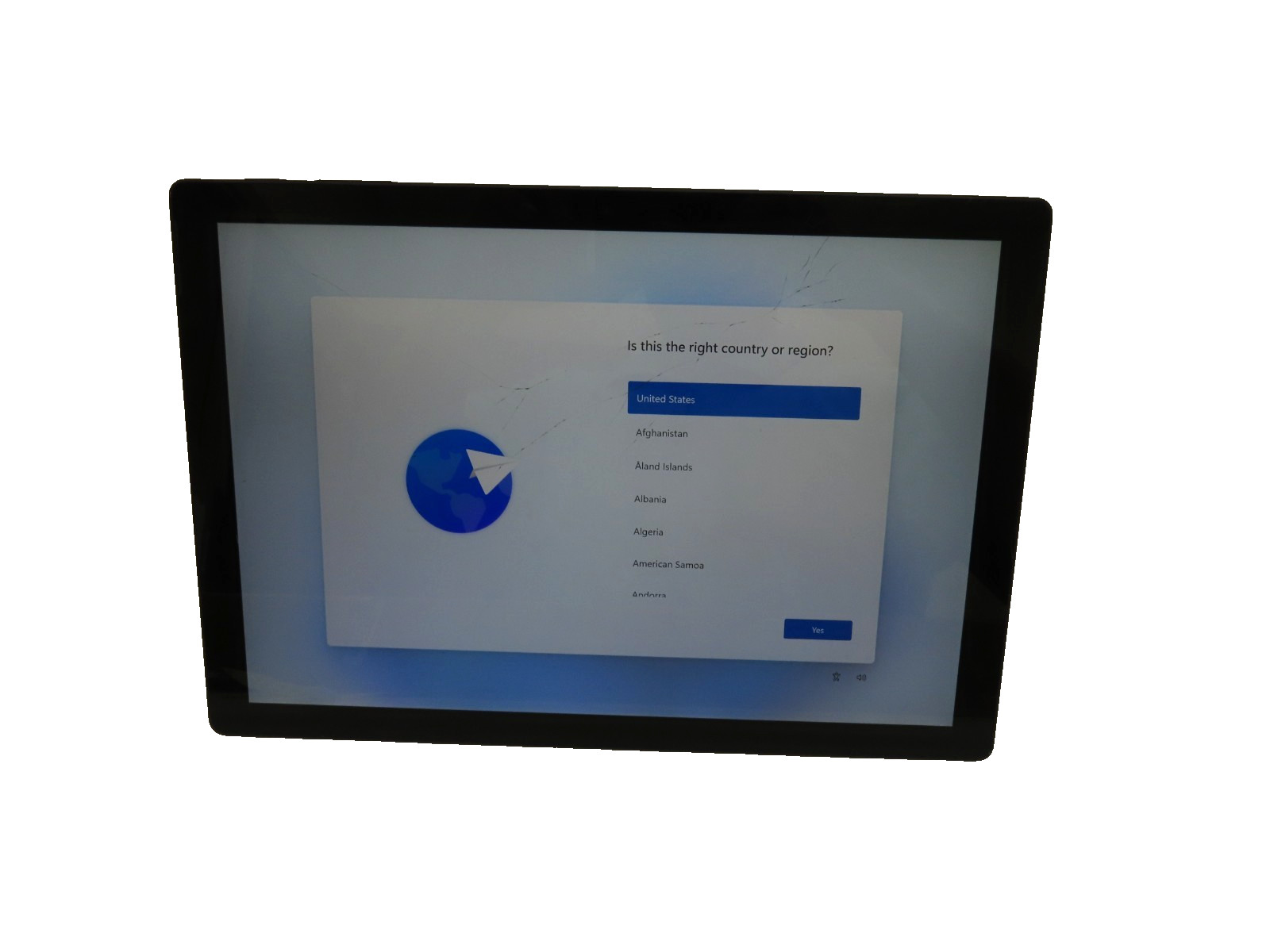 Microsoft Surface Pro 7+ 1960 12.3″ Intel i7-1165G7 16GB RAM 512GB SSD Read