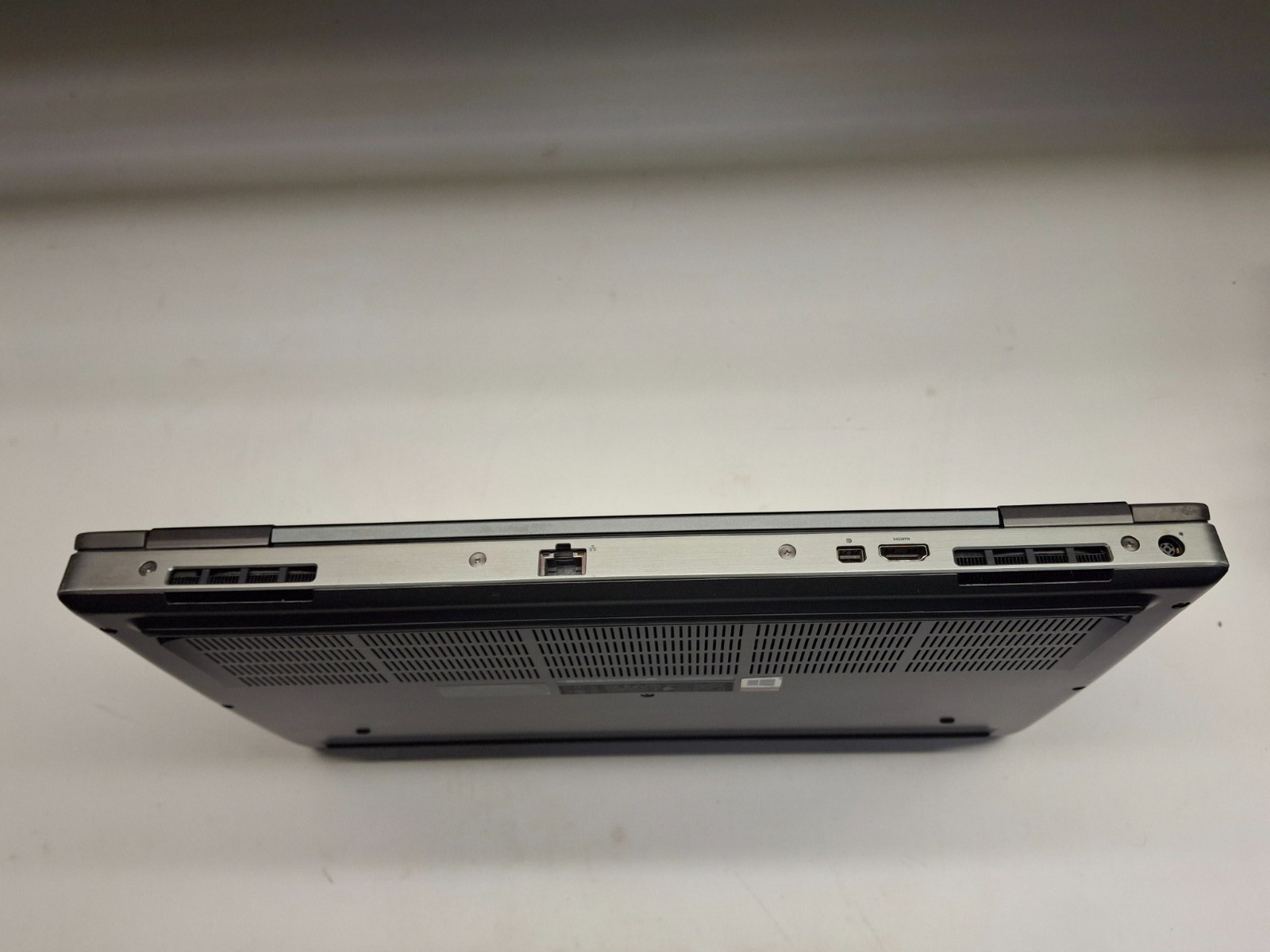 Dell Precision 7540 15.6″ Laptop Core i7-9750H 16GB RAM 256GB SSD Webcam Wifi