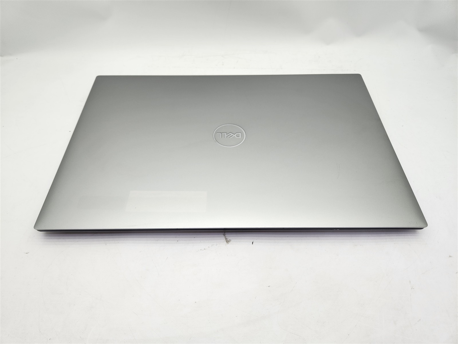 Dell Precision 5760 17″ Xeon W-11855M 32GB RAM nVidia RTX A3000 1TB NVMe Laptop