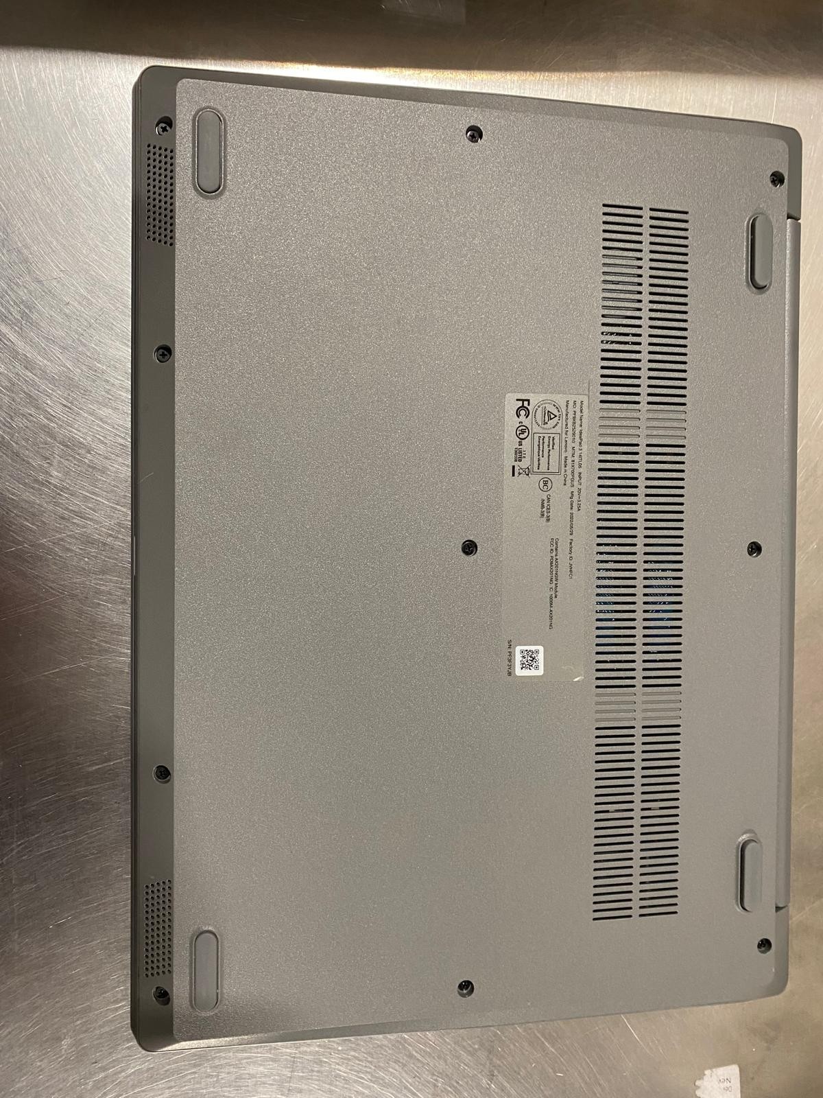 Lenovo IdeaPad 3i, 14 Inch Core i3-1115G4, 4GB-128GB SSD Win11 – Parts/Repair