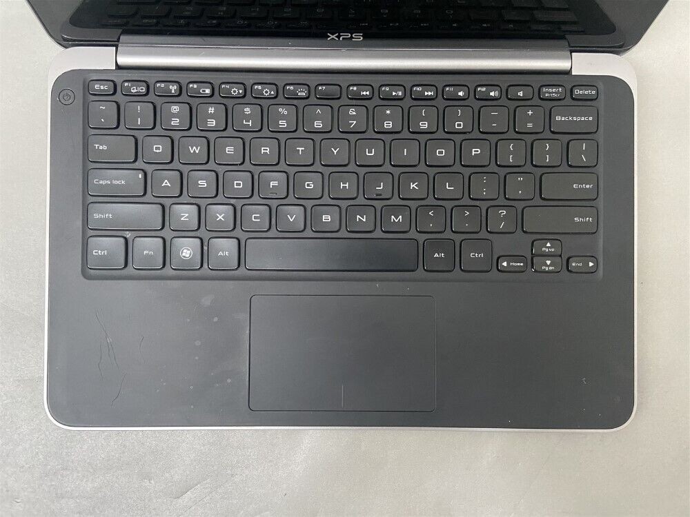 Dell XPS L321X 13.4″ i5-2467M 1.60GHz 4GB RAM 128GB SSD Win10 Home *BAD BATTERY*