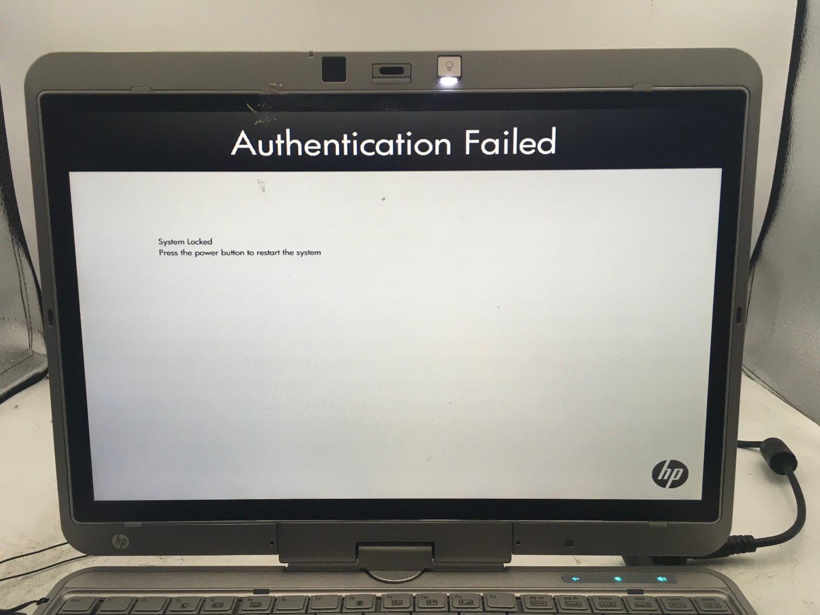 HP ELITEBOOK 2740P – FOR PARTS/BIOS LOCK – INTEL i5-540M – NO RAM – READ – BB