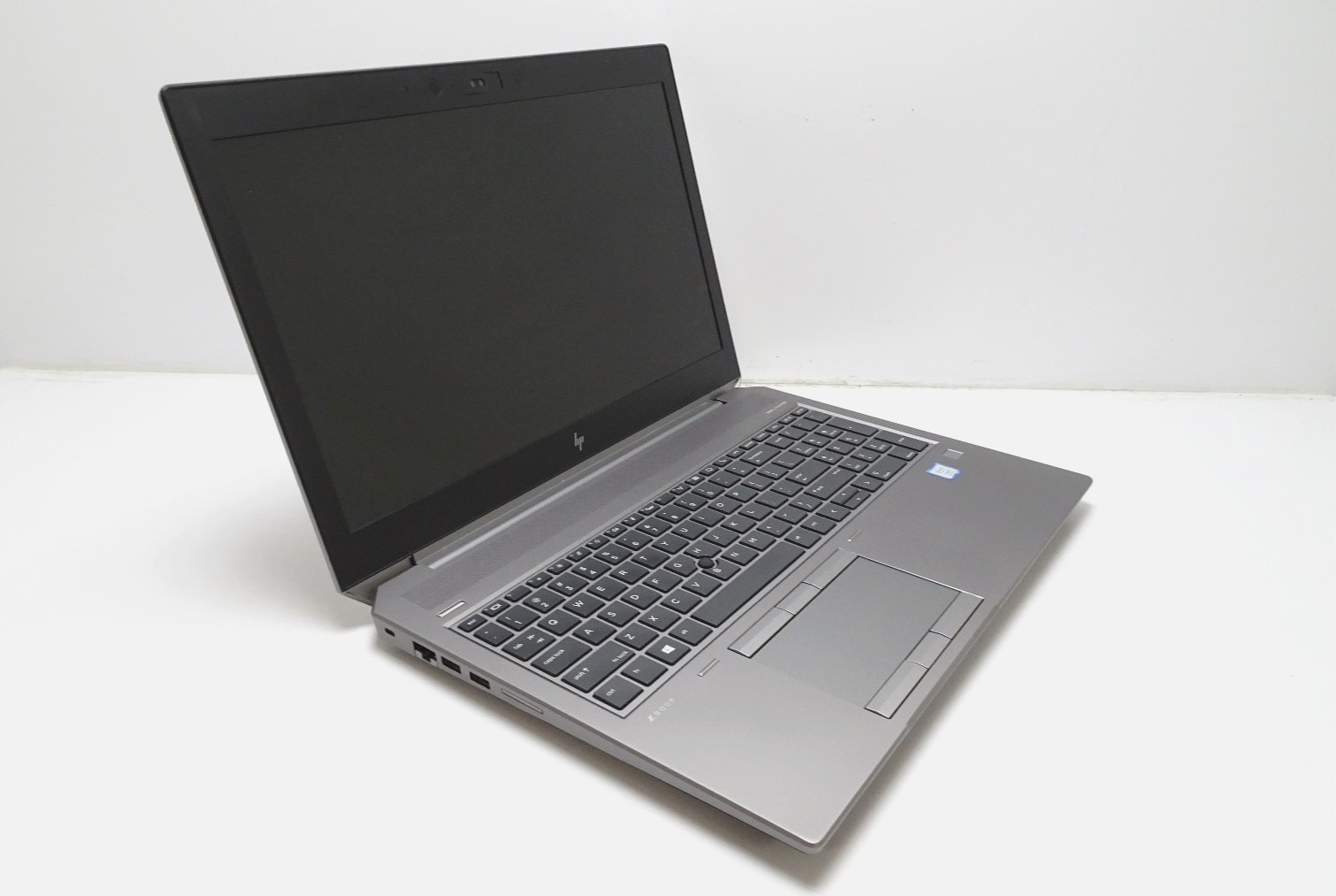 HP ZBook 15 G5 Laptop | i7-8750H | 32GB RAM | 512GB NVMe | LINUX | READ