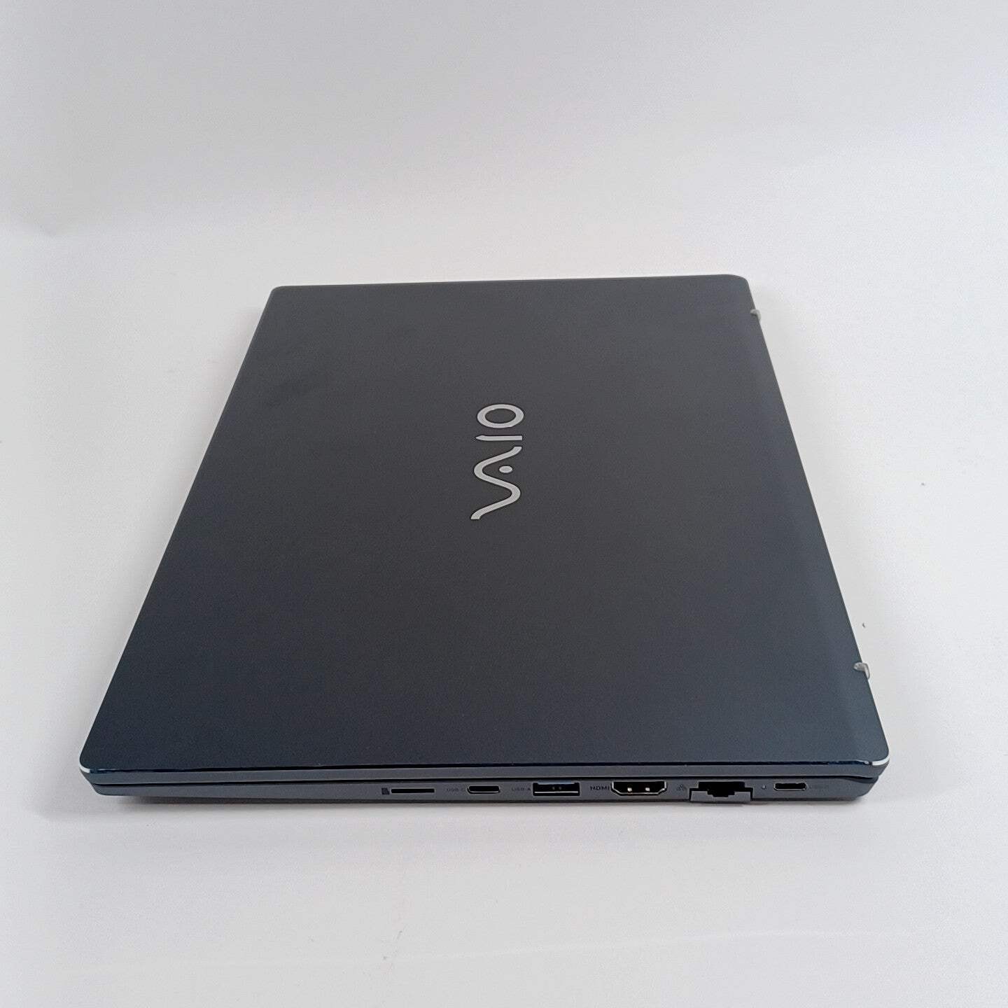 Vaio VPU Company VWNC5A1440-FE 14.1″ i5-1235U 1.3GHz 8GB RAM 1TB SSD
