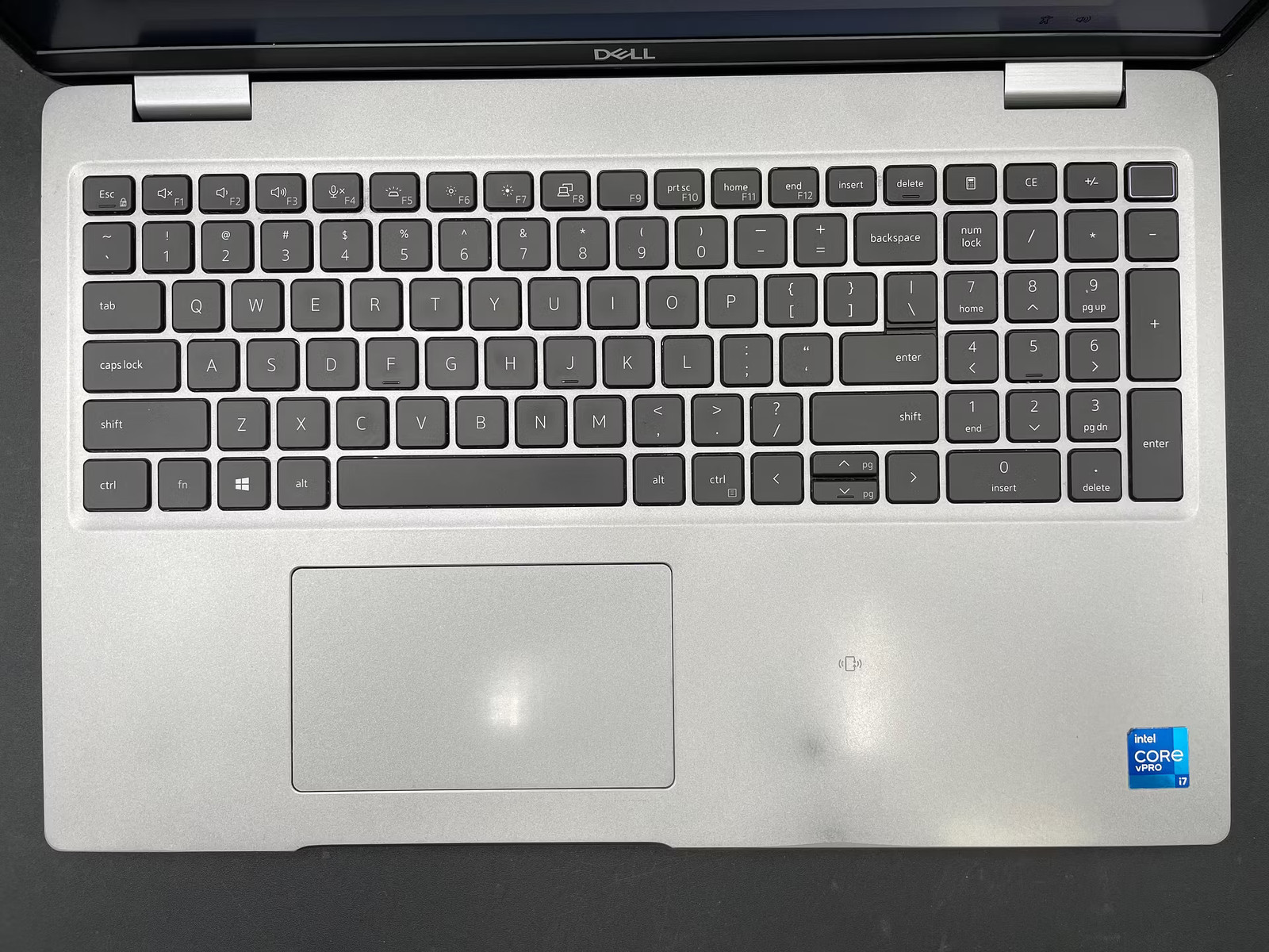 Dell Latitude 5520 Used 15.5″ (i7-1185G7-8GB-256GB NVMe)