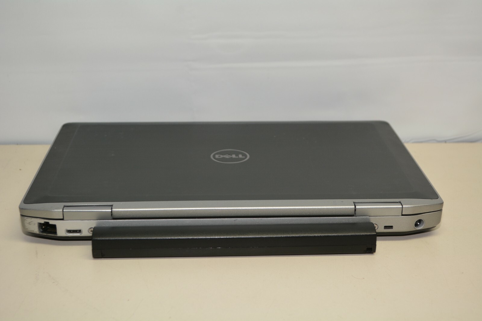 Dell Latitude E6320 i5-2520M 2.50GHz 4GB RAM No HDD #L3