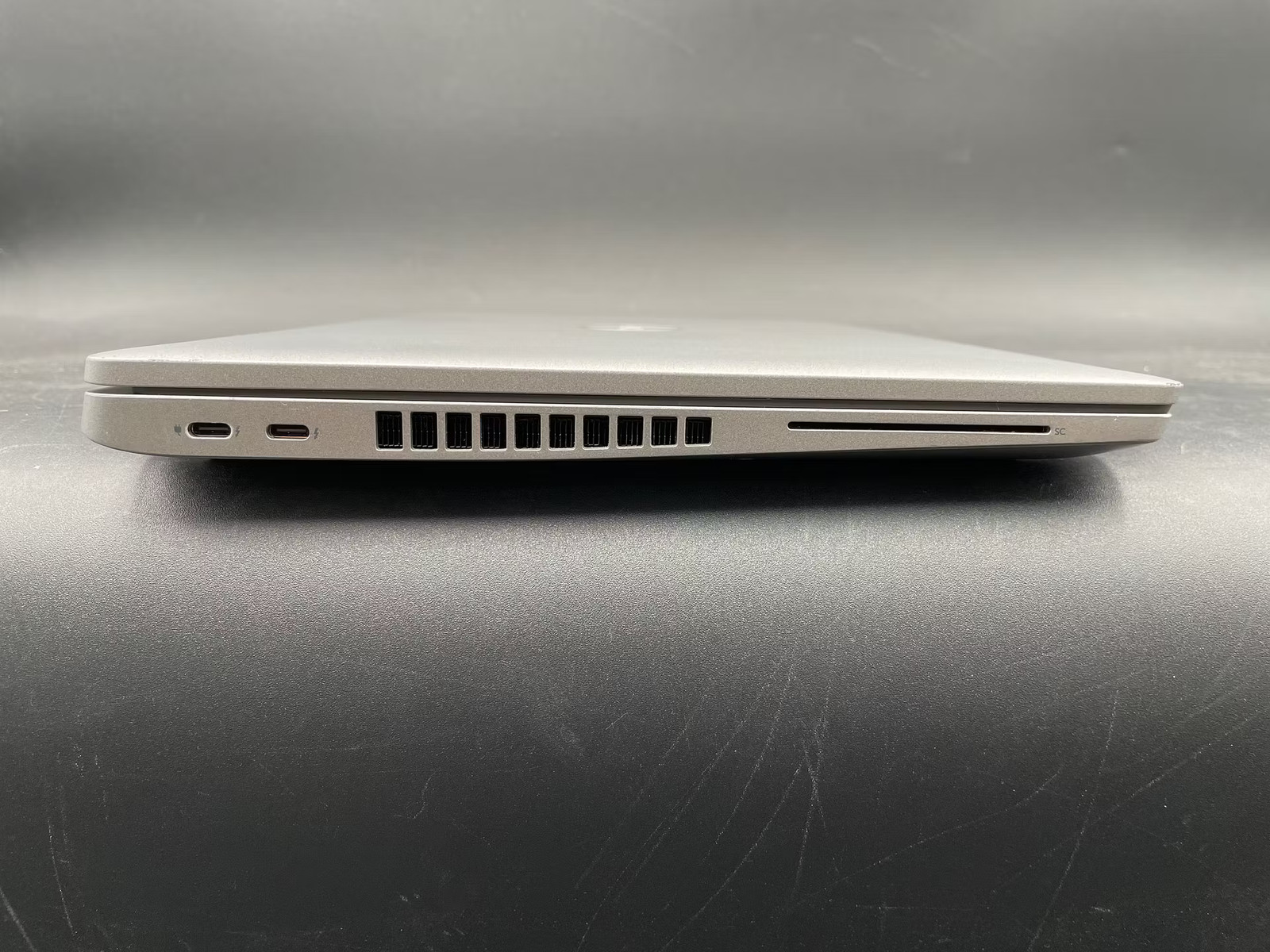 Dell Latitude 5520 Used 15.5″ (i7-1185G7-8GB-256GB NVMe)