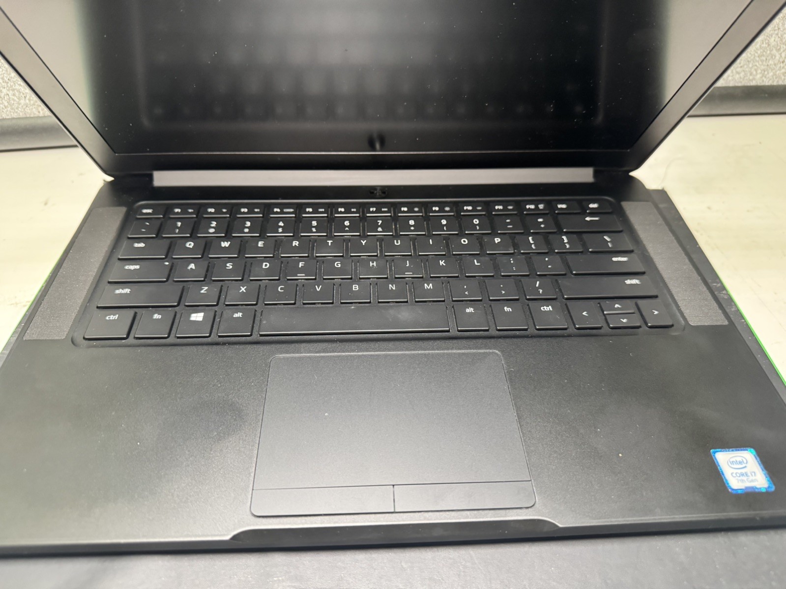 Broken Razer Blade 14 i7-7700HQ 2.8GHz GeForce GTX 1060 Read For parts or repair