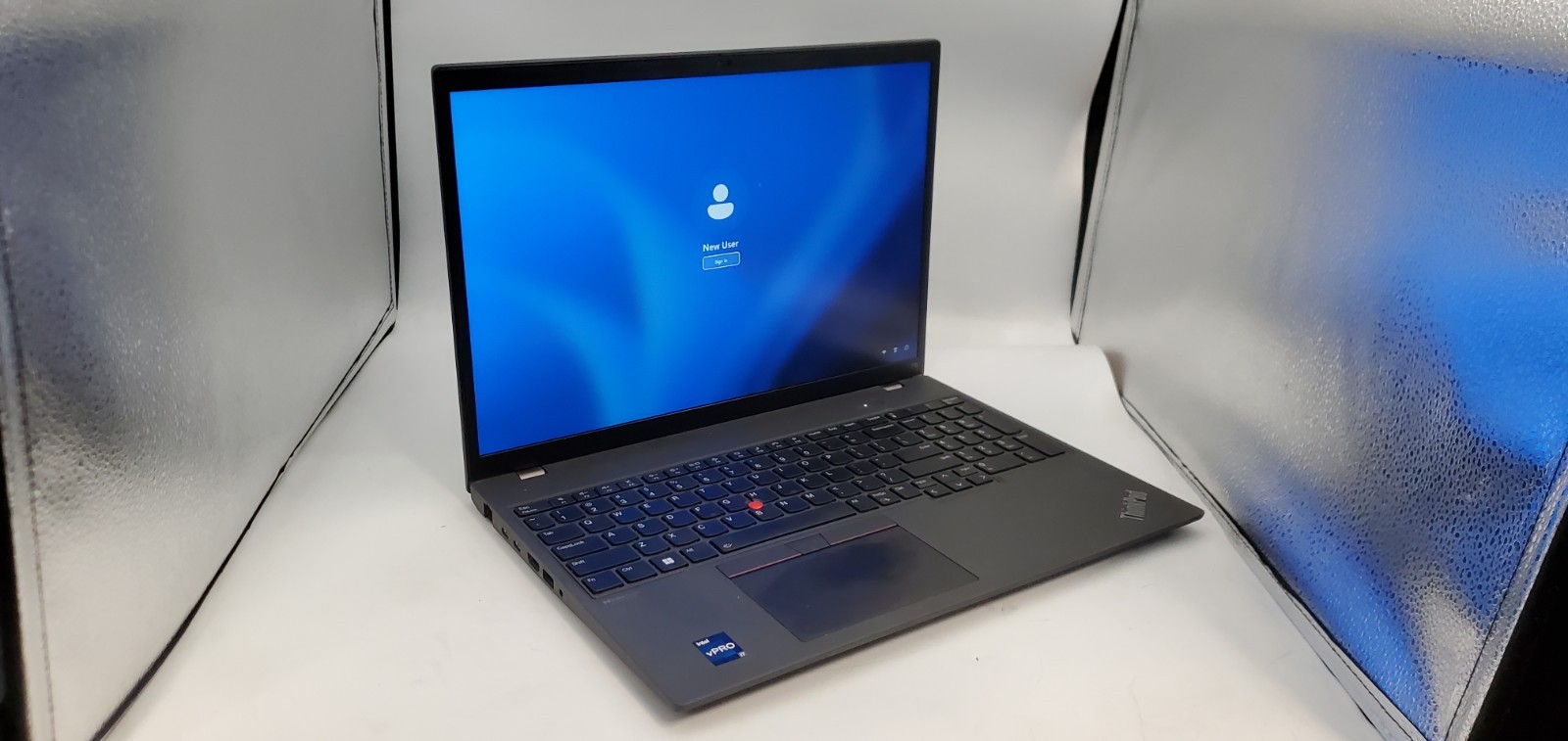 Lenovo ThinkPad T16 Gen 1 Laptop Intel Core i7-12th Gen 16GB RAM 512GB SSD W11P