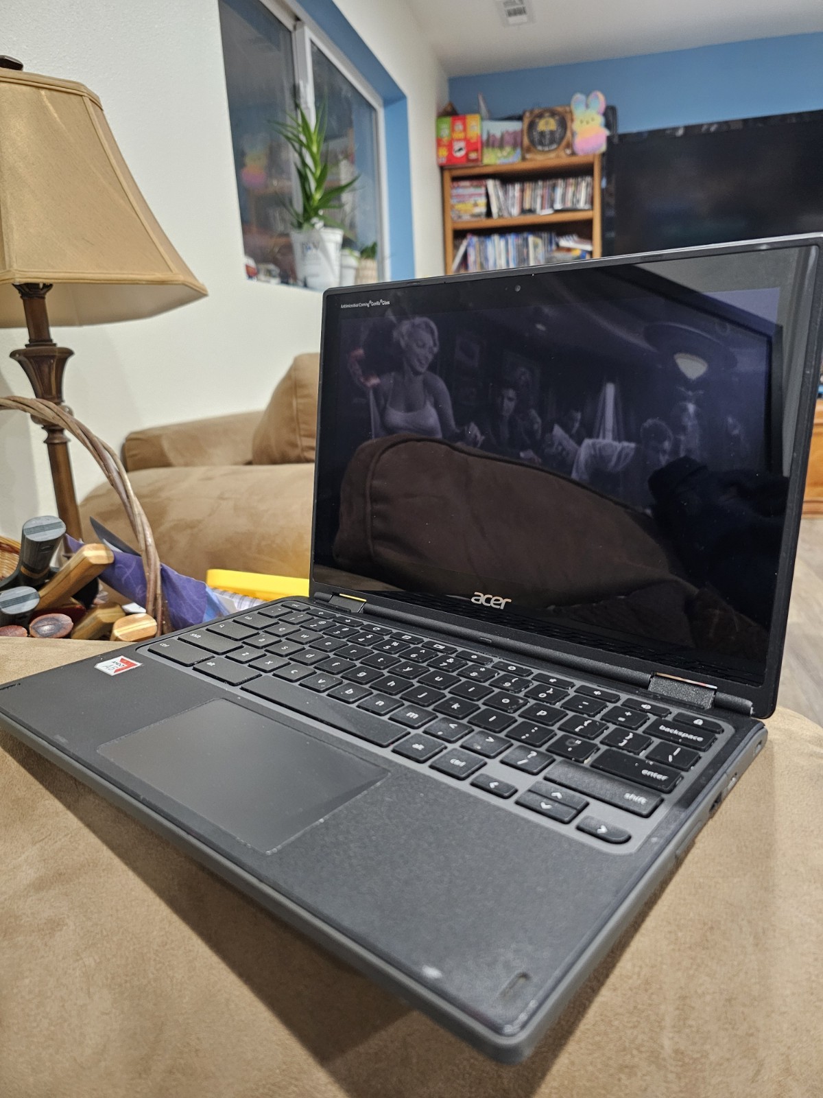 Acer Chromebook R721T Laptop 11.6″ 2-in-1, AMD A6 CPU, 4GB RAM, 32GB Storage