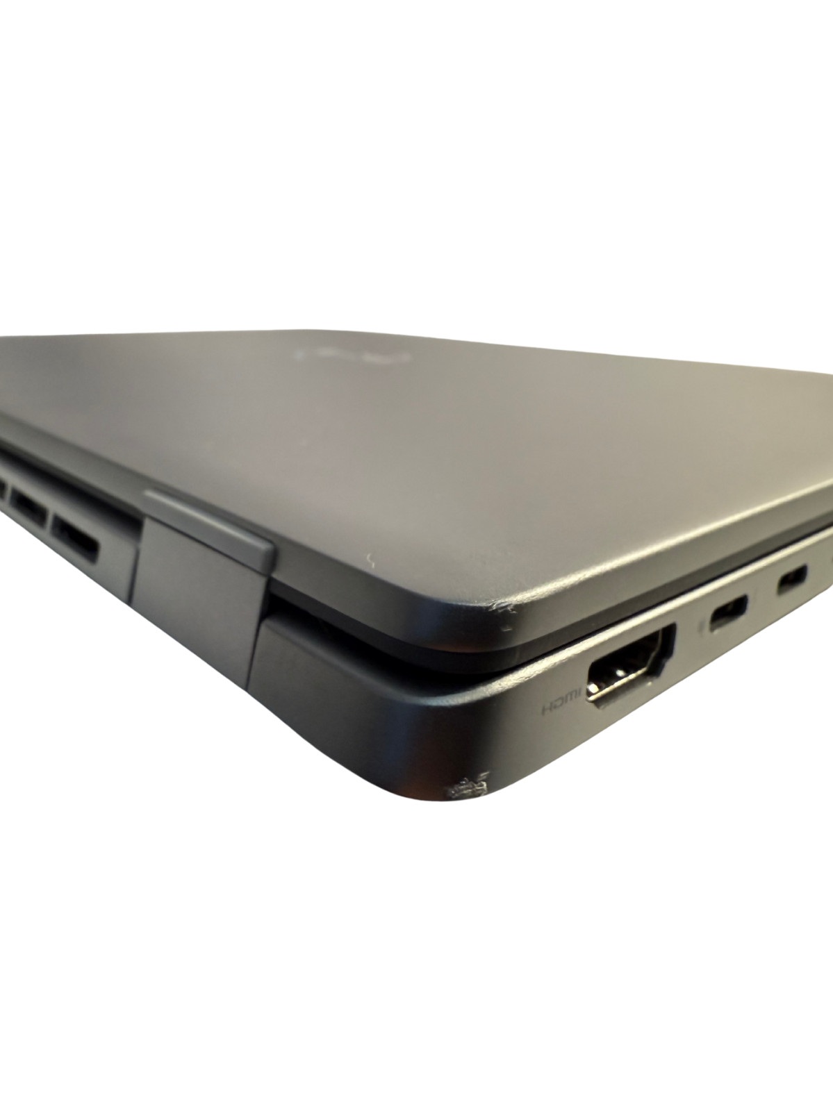 Dell Latitude 7450 14 FHD+ 2.1 GHz Ultra 7 165U 32GB RAM 256GB SSD Touch Screen