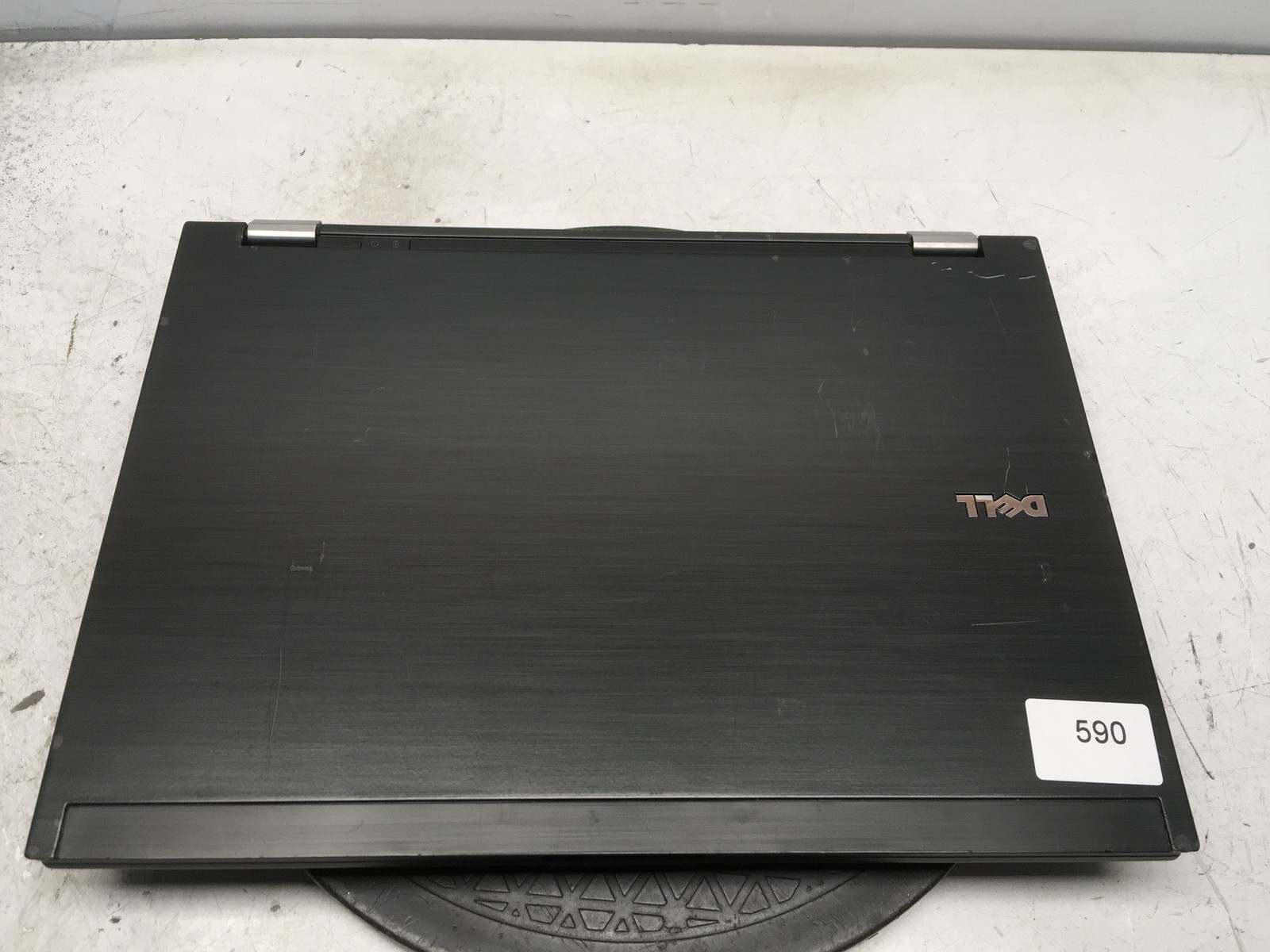 Dell Latitude E6400 Intel Core 2 Duo T9550 2.66GHz 4 GB NO HDD No Batt