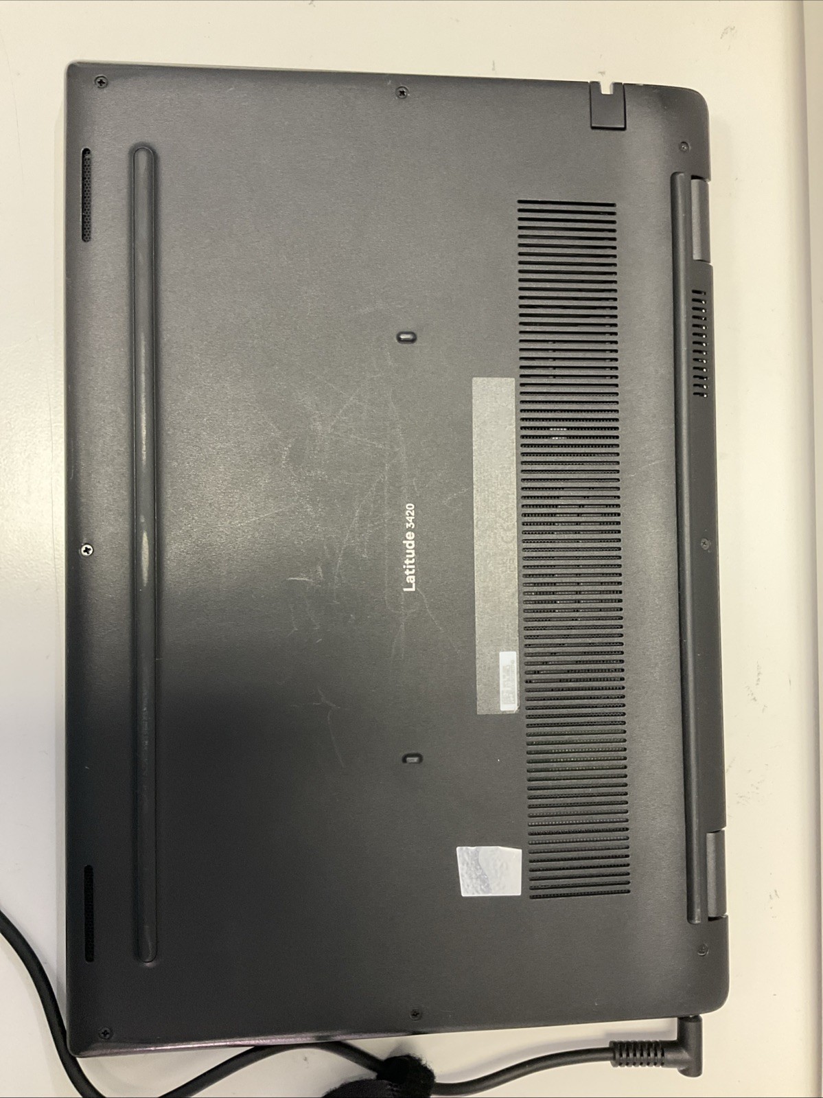 Dell Latitude 3420 14” (256GB SSD Intel i5-1135G7 2.4GHz 8GB RAM) E150