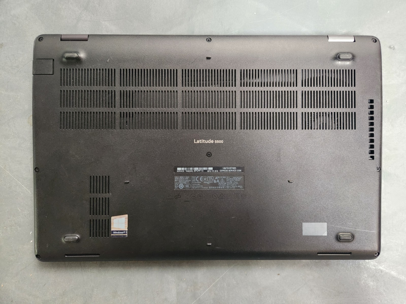 Dell Latitude 5500 15.6” i5-8265U | 16GB DDR4 | 256GB NVMe | Win11 Pro Laptop