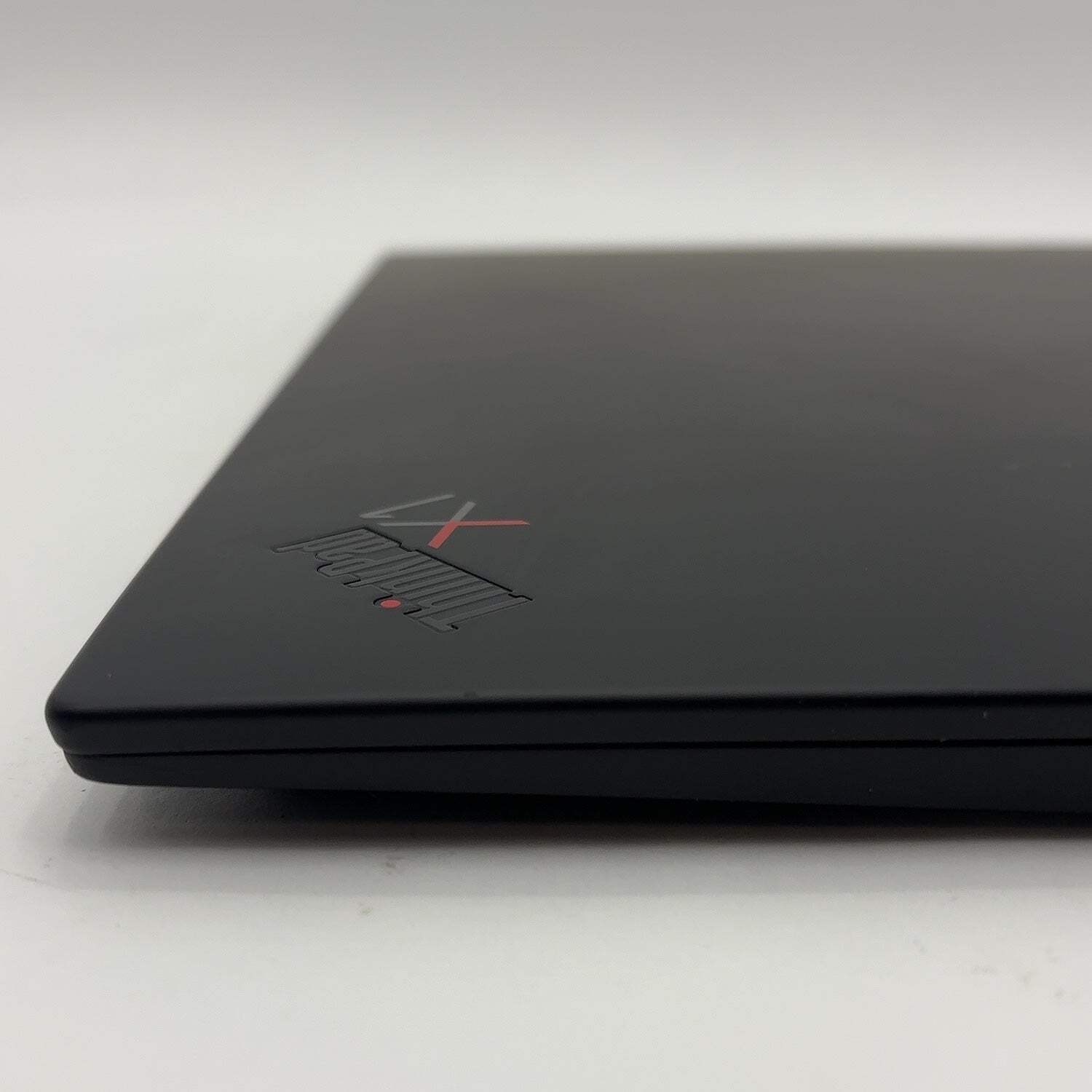 Lenovo ThinkPad X1 Carbon Gen 9 20XW004RUS 14″ i7-1185G7 16GB RAM 512GB SSD